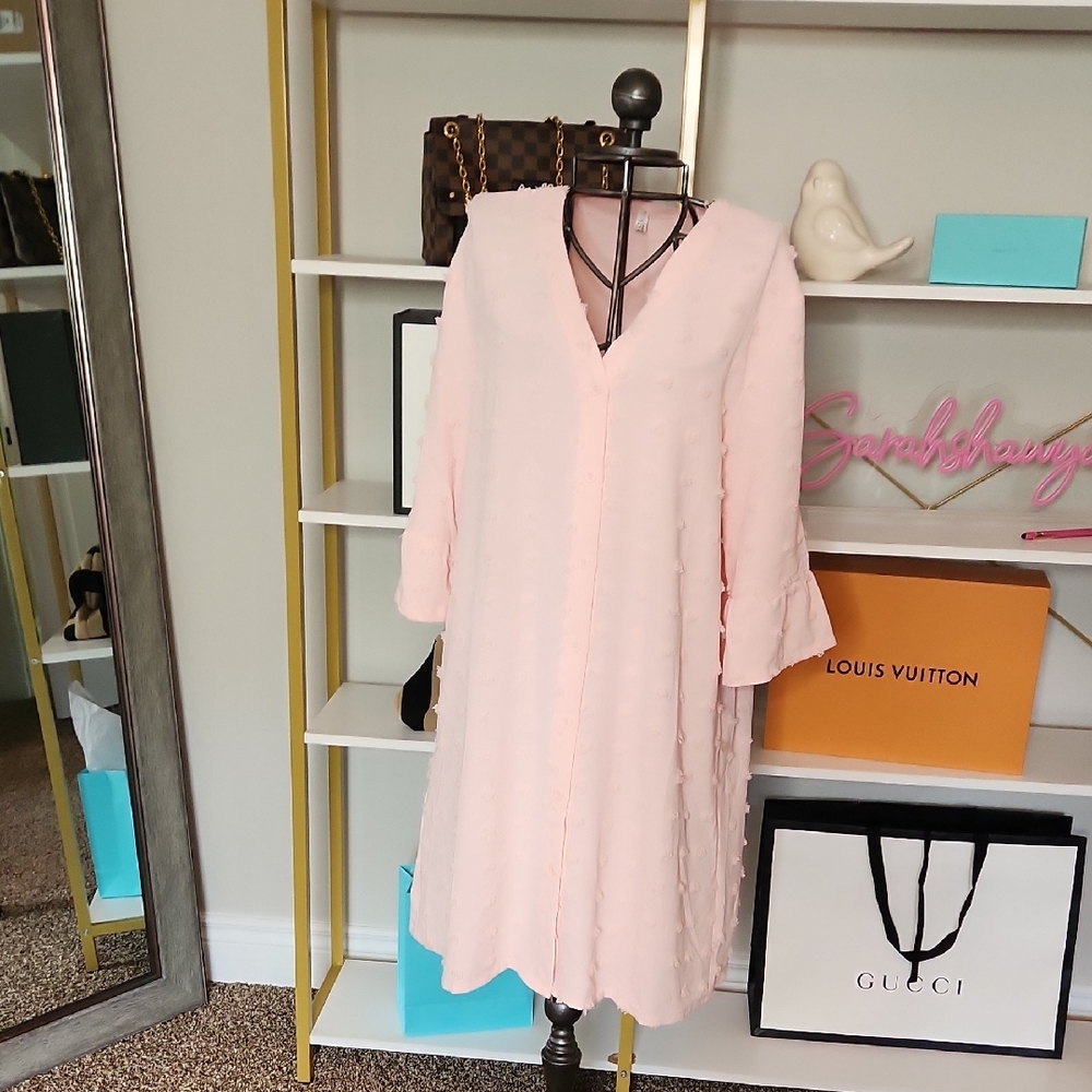 Elegant Pink Textured Dress